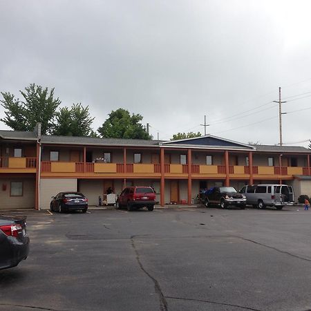 Cadet Motor Inn - Coldwater Kültér fotó